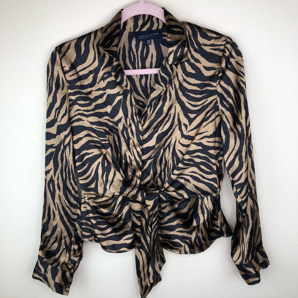 Jones New York Leopard Blouse- Petite Medium